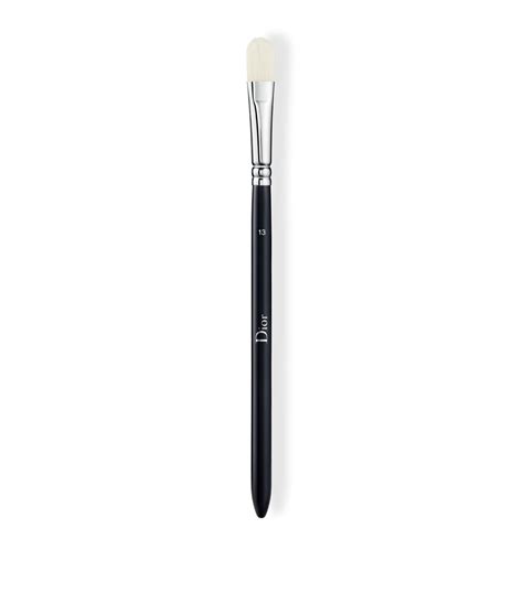 nettoyant pinceau dior|Dior BACKSTAGE Backstage Concealer Brush N°13 .